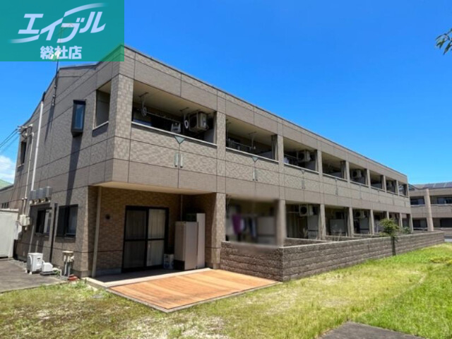 建物外観　外観写真（昼）