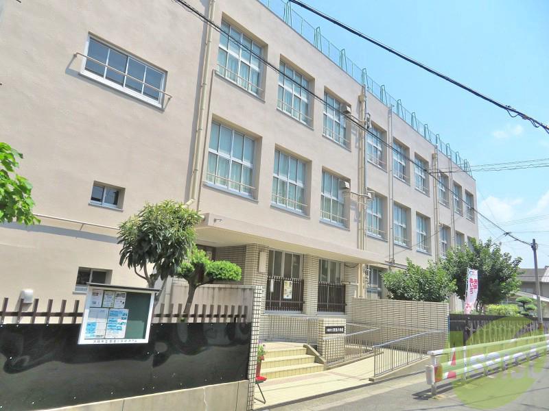小学校　野里小学校（小学校）まで177m