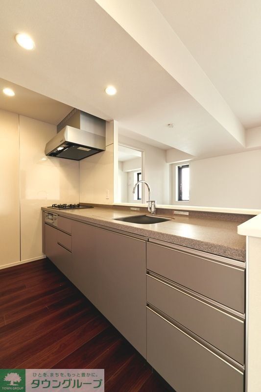 キッチン　お問合せは(株)タウンハウジング赤坂店へ【03-5563-…
