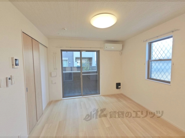 居室・リビング　リビング