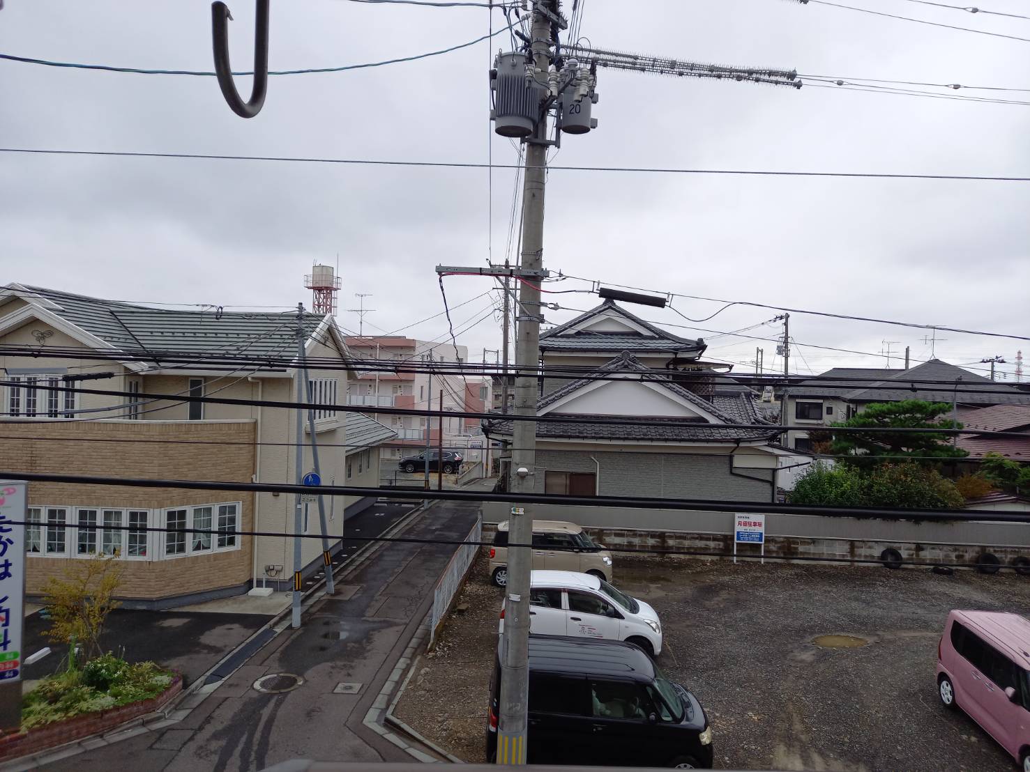 眺望　前面棟がないため明るい室内です