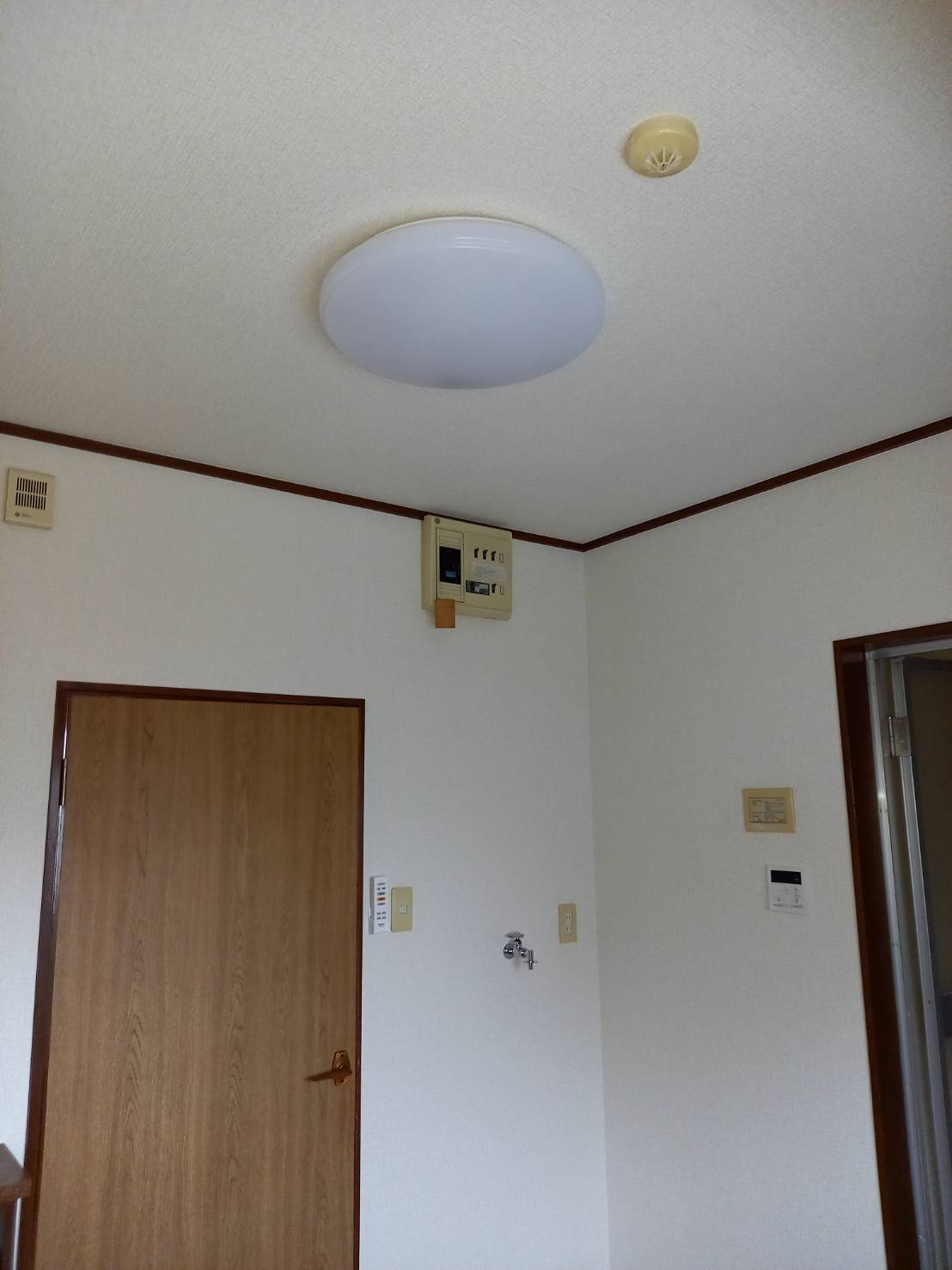 その他設備　照明器具付き