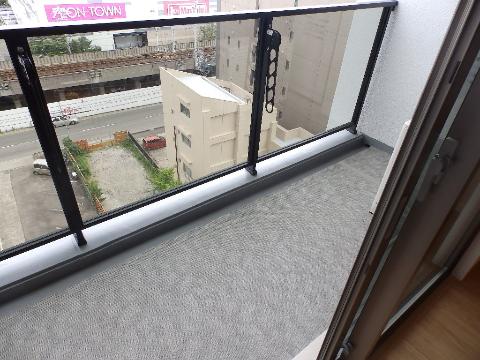 バルコニー　ベランダ