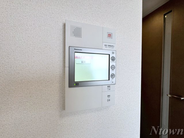 セキュリティ　モニター付きインターフォンです。