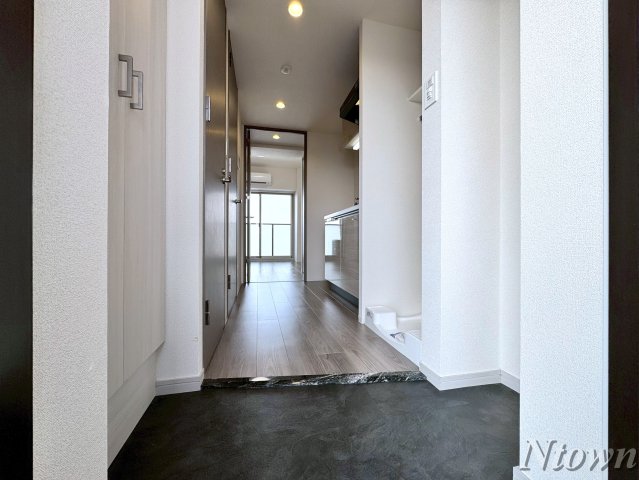 玄関　シンプルで使いやすい玄関です