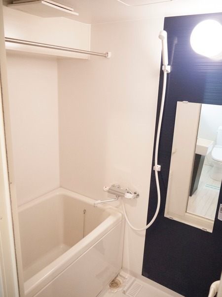 バス・シャワールーム　お風呂で日々の疲れを落としましょう