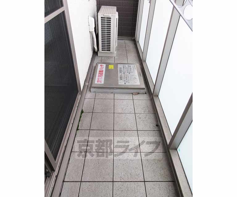 バルコニー　広々としたバルコニーです・