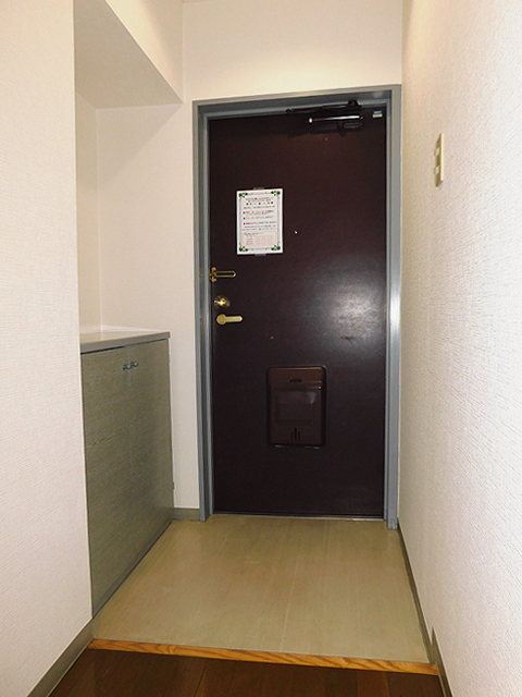 玄関　玄関にシューズボックス完備！