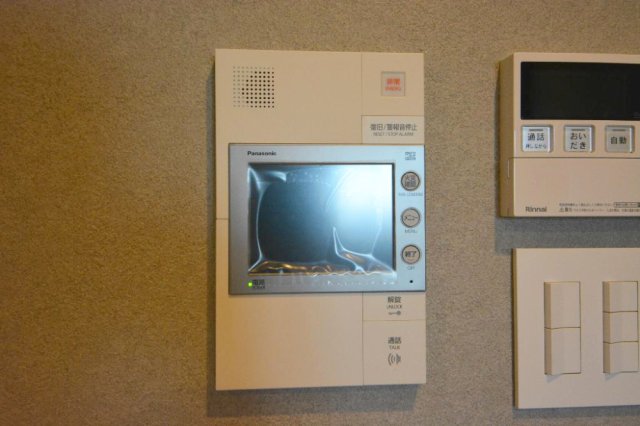 セキュリティ　カメラ付インターホン