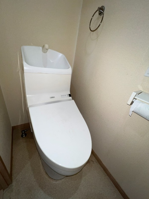 トイレ　トイレもきれいです