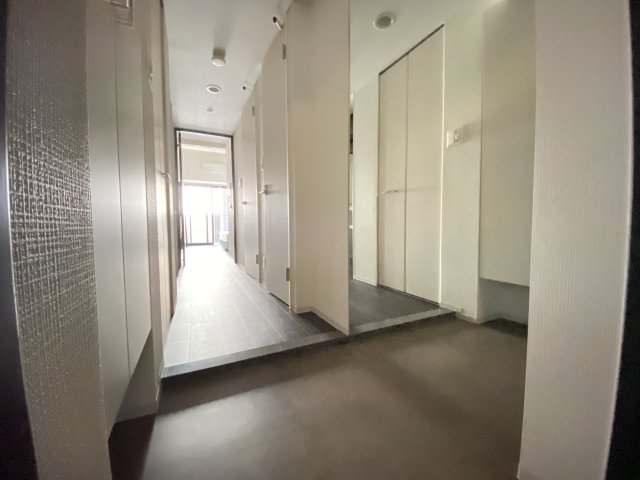 玄関　同一タイプです。