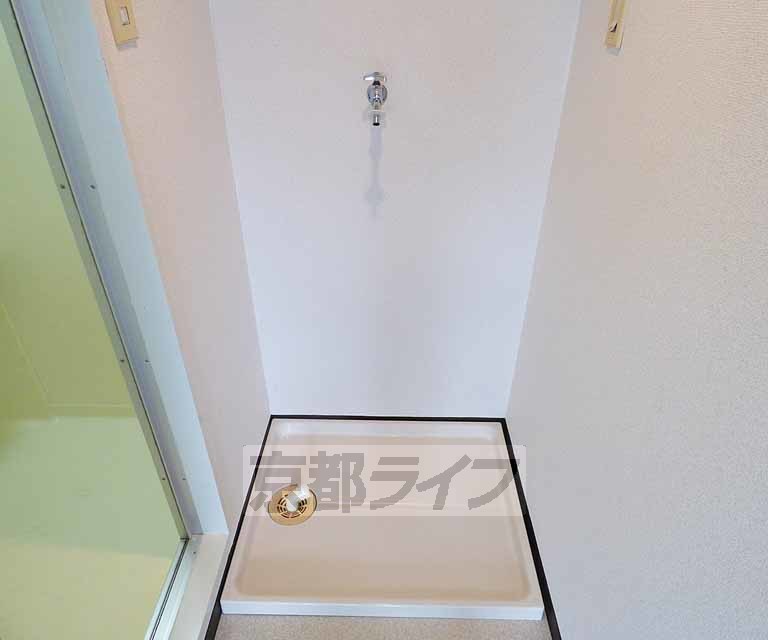 その他設備　室内洗濯機置きです。