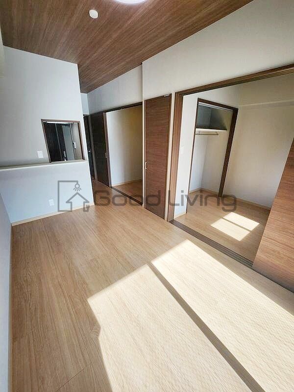 居室・リビング　ここで楽しい食事の時間