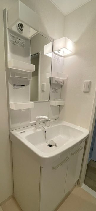 洗面設備　洗面所です