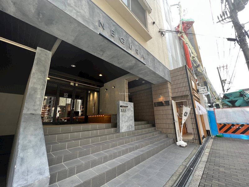 エントランス　清潔なエントランスです