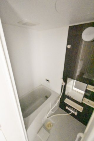 バス・シャワールーム　お湯張り・追い炊き付き