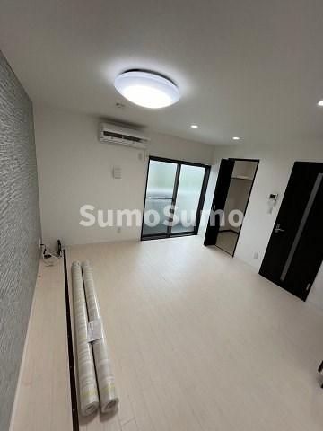 その他部屋・スペース　開放的な寝室です