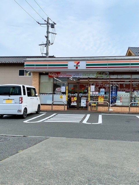 コンビニ　セブンイレブンあきる野小川店（コンビニ）まで450m