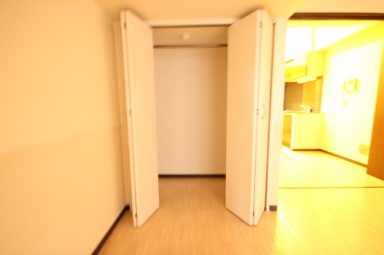 収納　※別号室の写真です