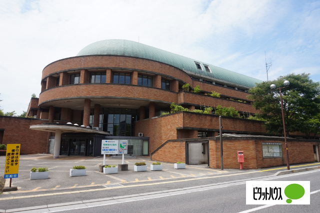 役所　湖南市役所東庁舎（役所）まで606m