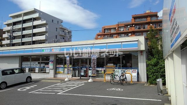 コンビニ　ローソン長久手塚田店（コンビニ）まで596m