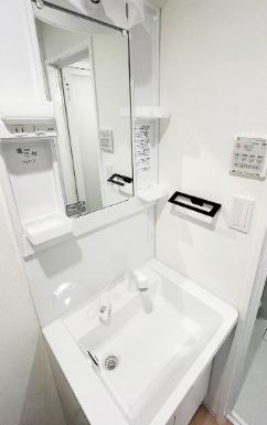 洗面設備　同仕様