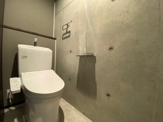 トイレ　落ち着いたトイレです