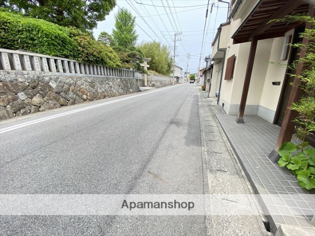 その他　前面道路（その他）まで0m