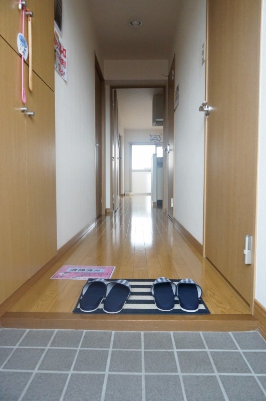 玄関　図面と現状に相違がある場合には現状を優先