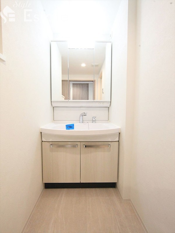 洗面設備　洗面所