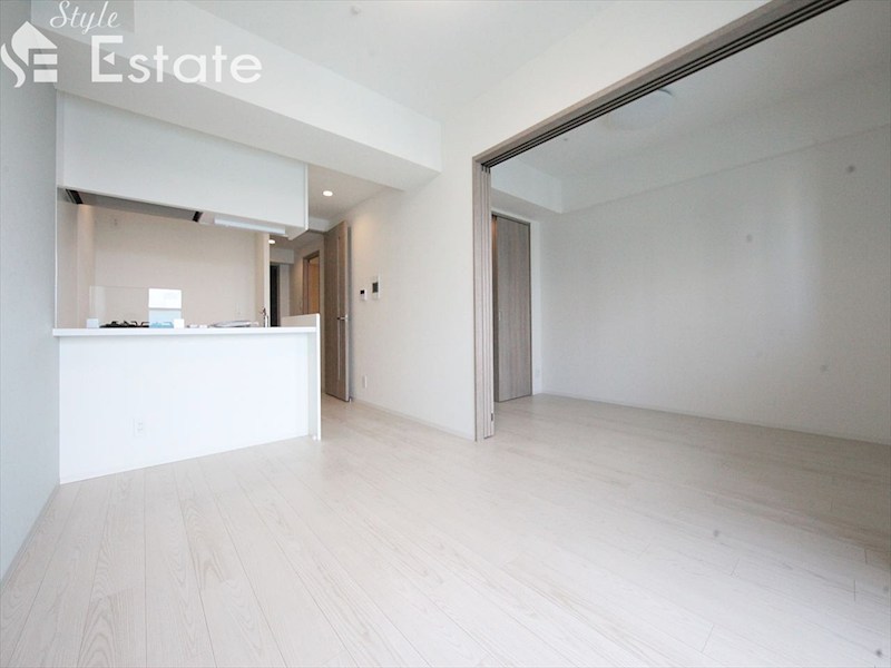 居室・リビング　内装