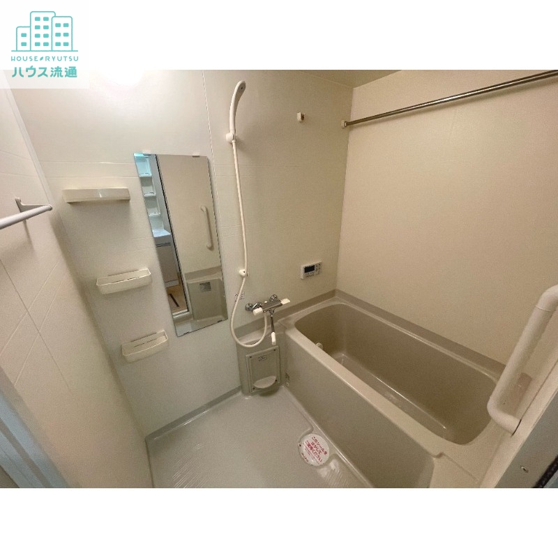 バス・シャワールーム　※別号室の写真になります。