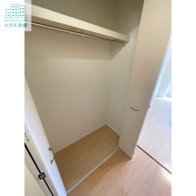 収納　※別号室の写真になります。