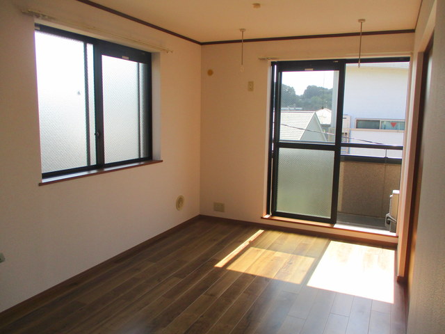 居室・リビング　ゆったりリビング１２．５帖