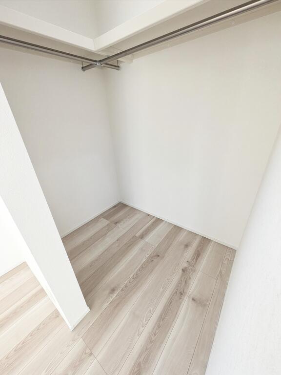 収納　ウォークインクローゼット