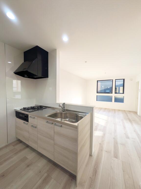 居室・リビング　明るいリビング