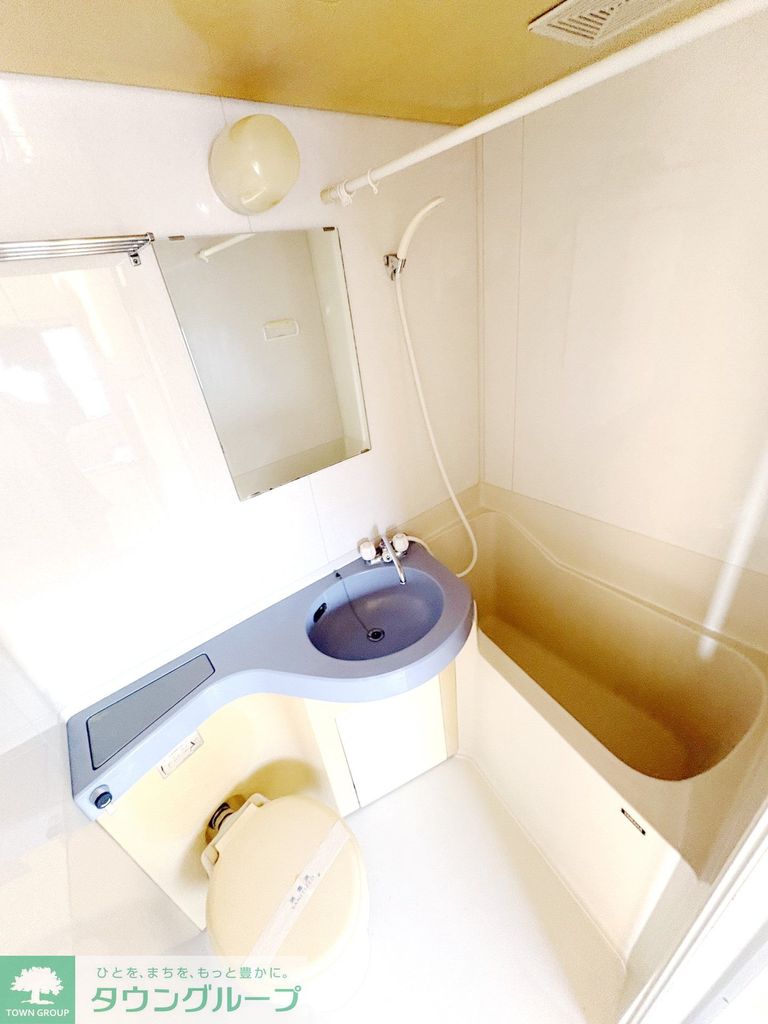 バス・シャワールーム　洗面