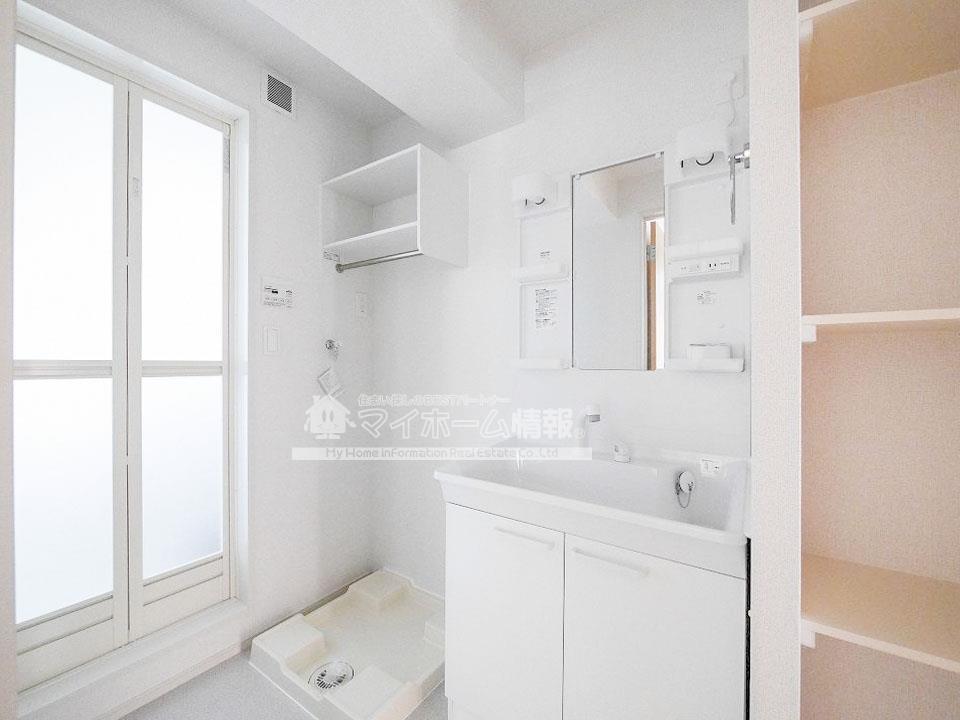 洗面設備　洗髪洗面台