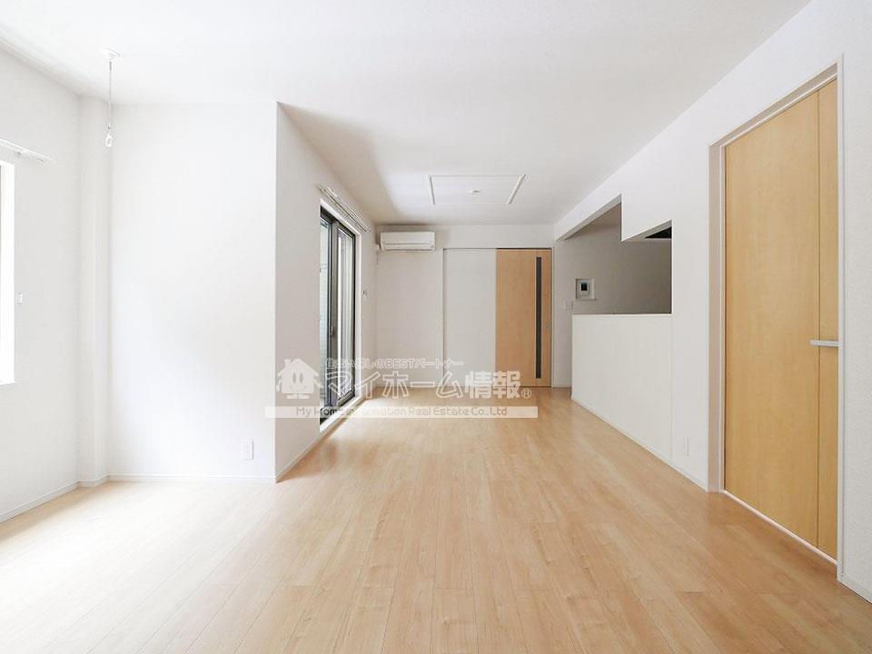 居室・リビング　リビング