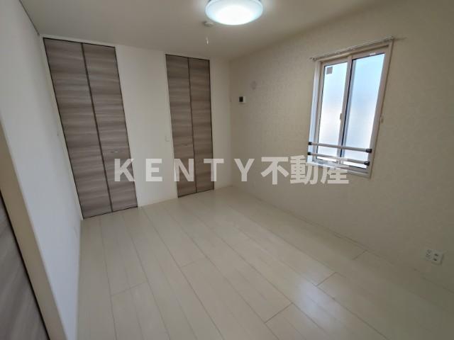 その他部屋・スペース　使い勝手のいい寝室です