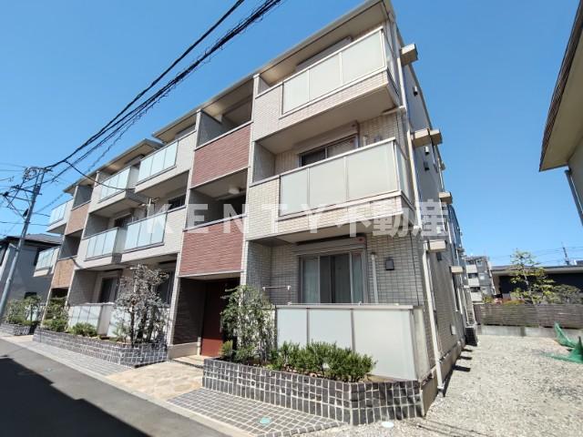 建物外観　落ち着いた雰囲気の外観です