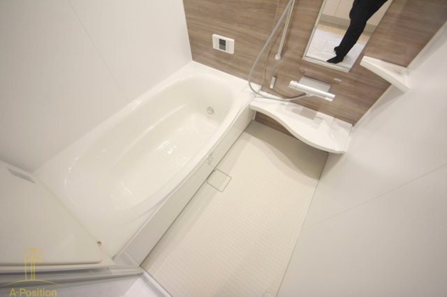 バス・シャワールーム　ティー・ツー