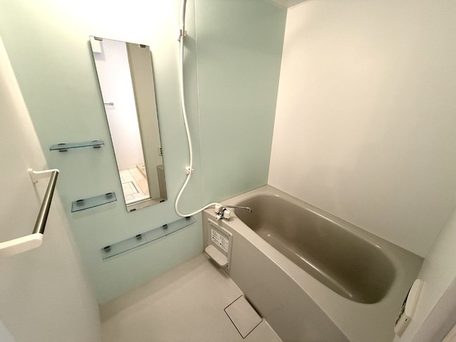 バス・シャワールーム　浴室