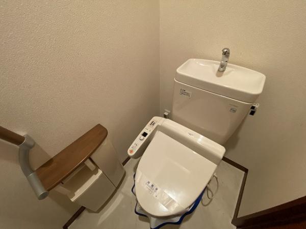 トイレ　ウォシュレット！