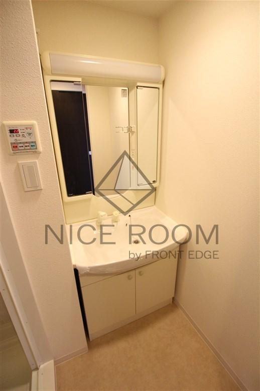 洗面設備　アスヴェルタワー大阪城WEST　独立洗面台