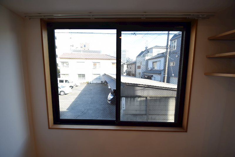 バルコニー　ベランダなし