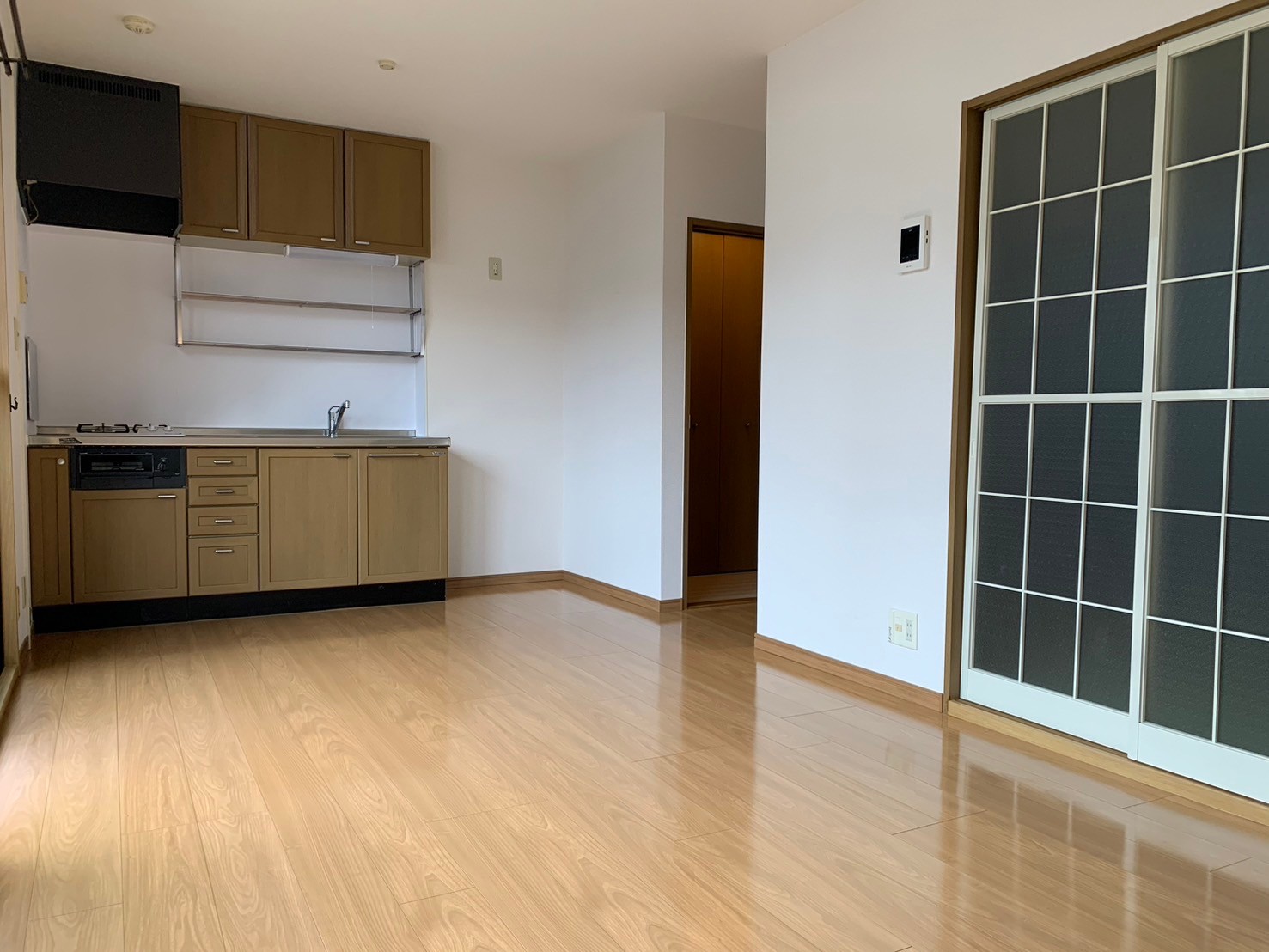 居室・リビング　別室参考写真となります。