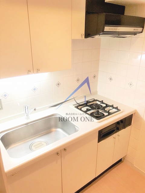 キッチン　キッチンです。