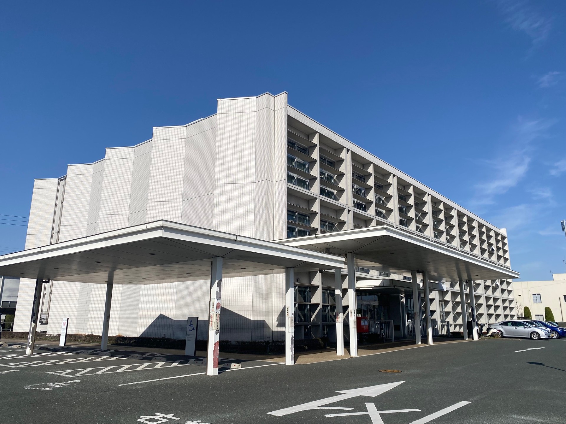 役所　浜松市東行政センター（役所）まで688m