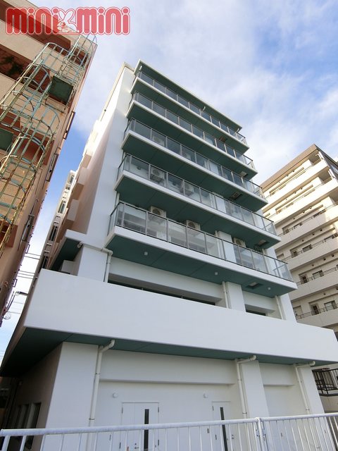 建物外観　７階建のキレイな外観のマンション